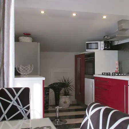 Апартаменты Dominik Бибинье