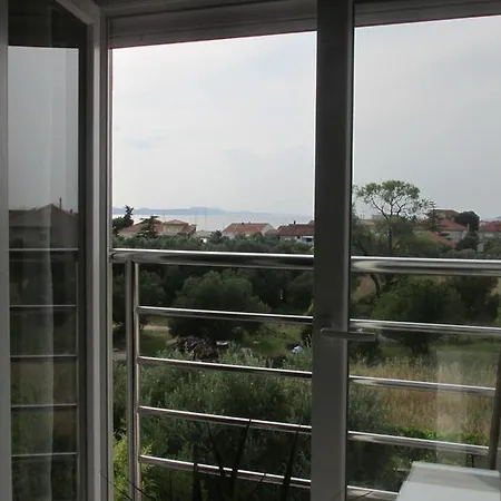 Dominik Бибинье