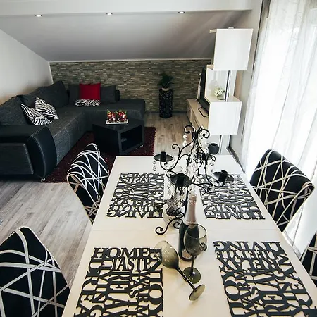 Dominik Appartement *